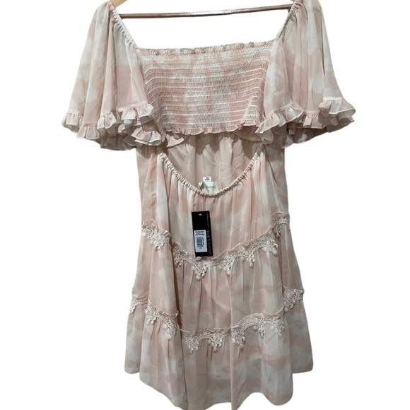 Sachin + Babi Melanie Shibori Pink Flutter Sleeve Embroidered Detail Dress - Picture 3 of 3